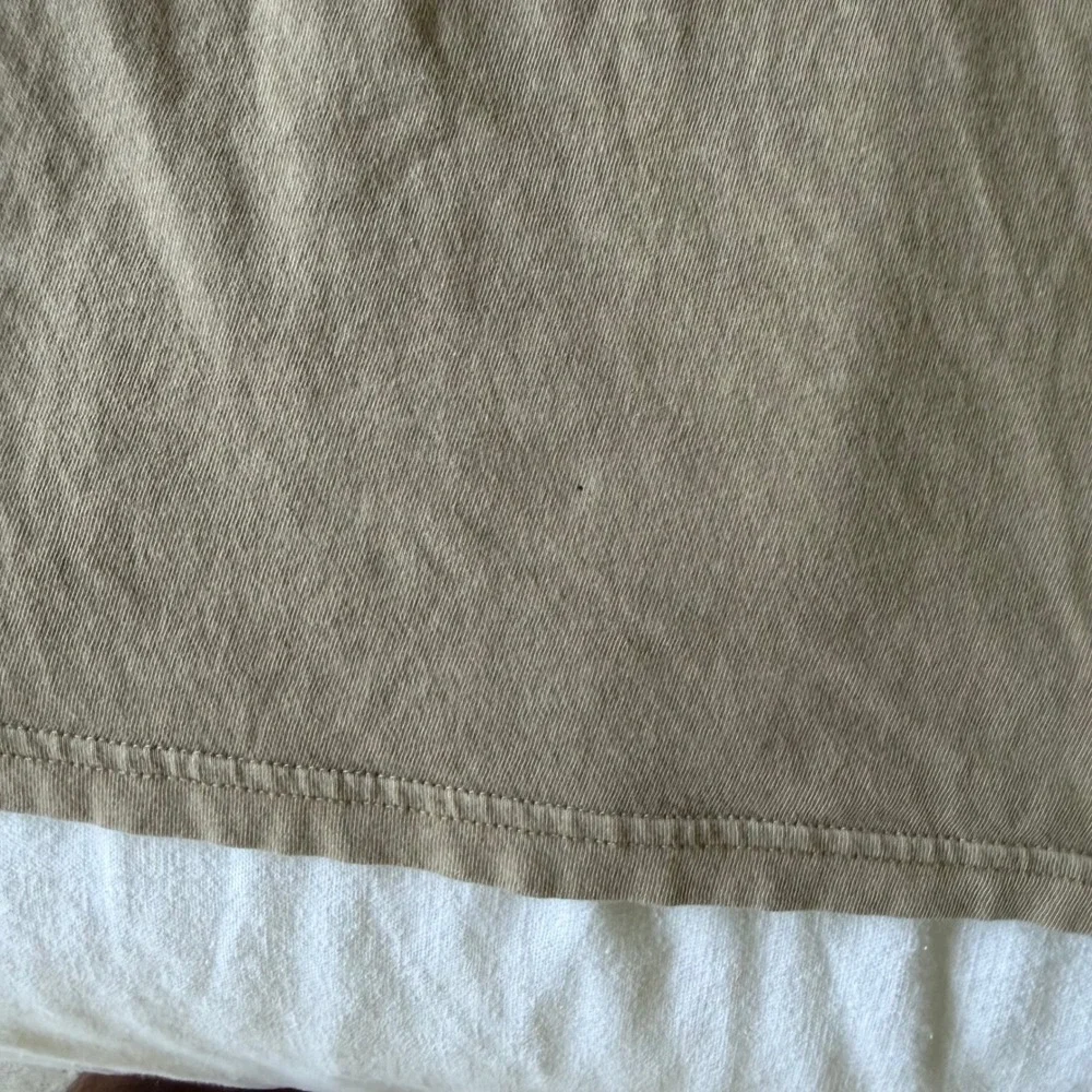 90's Champion T-Shirt Medium Tan Brown Embroidered Script Logo Short Sleeve Tee - Picture 4 of 7